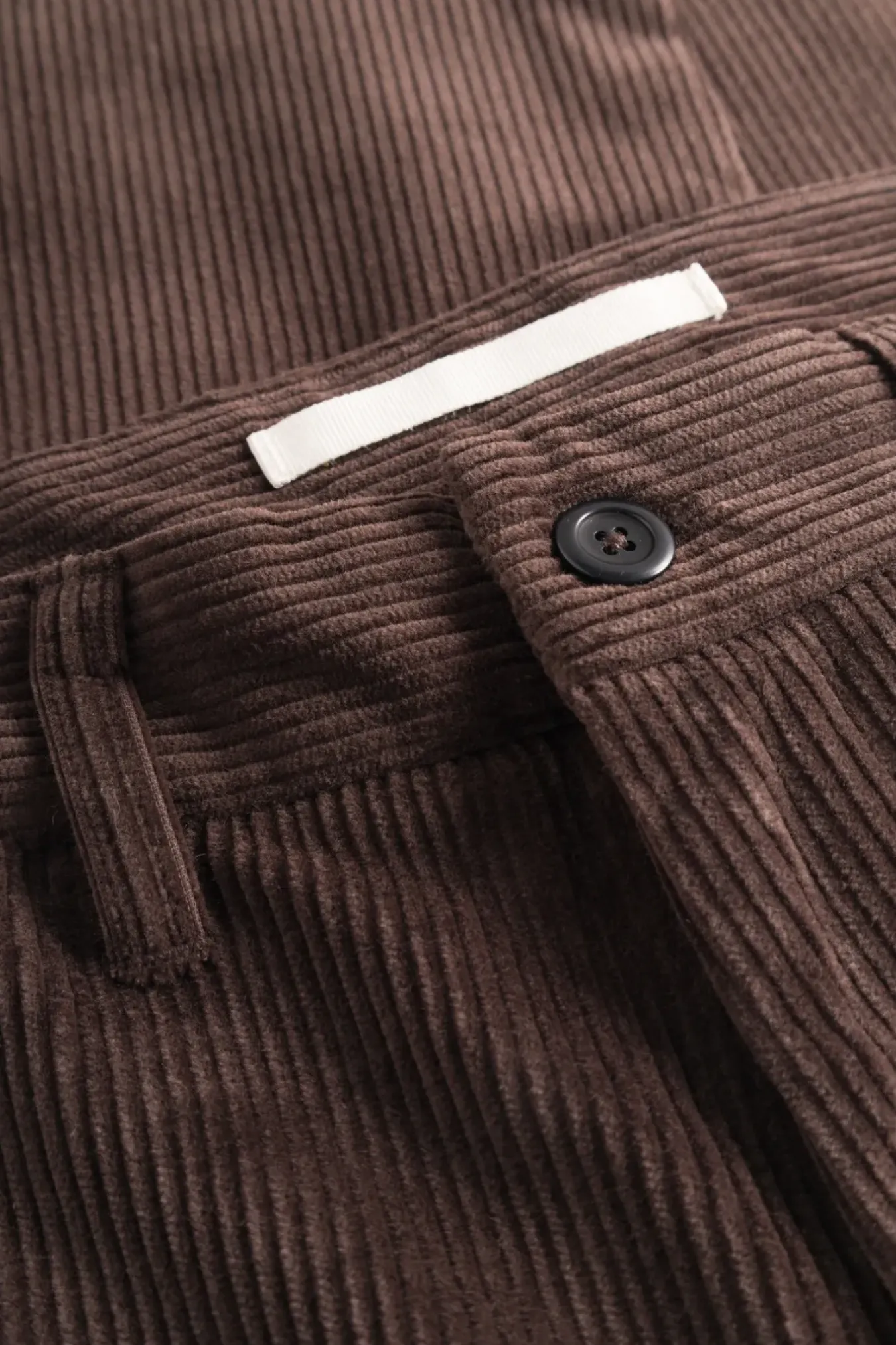 Norse Projects TROUSERS>Aros Regular Wide Wale Corduroy Chino