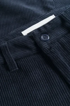 Norse Projects TROUSERS>Aros Regular Wide Wale Corduroy Chino