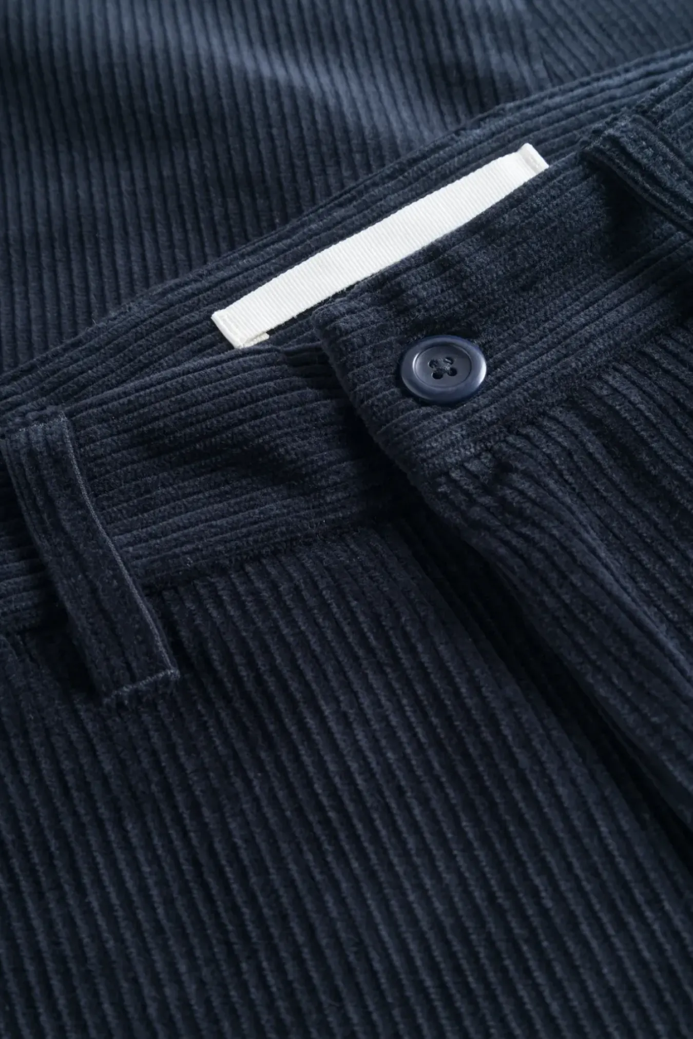 Norse Projects TROUSERS>Aros Regular Wide Wale Corduroy Chino