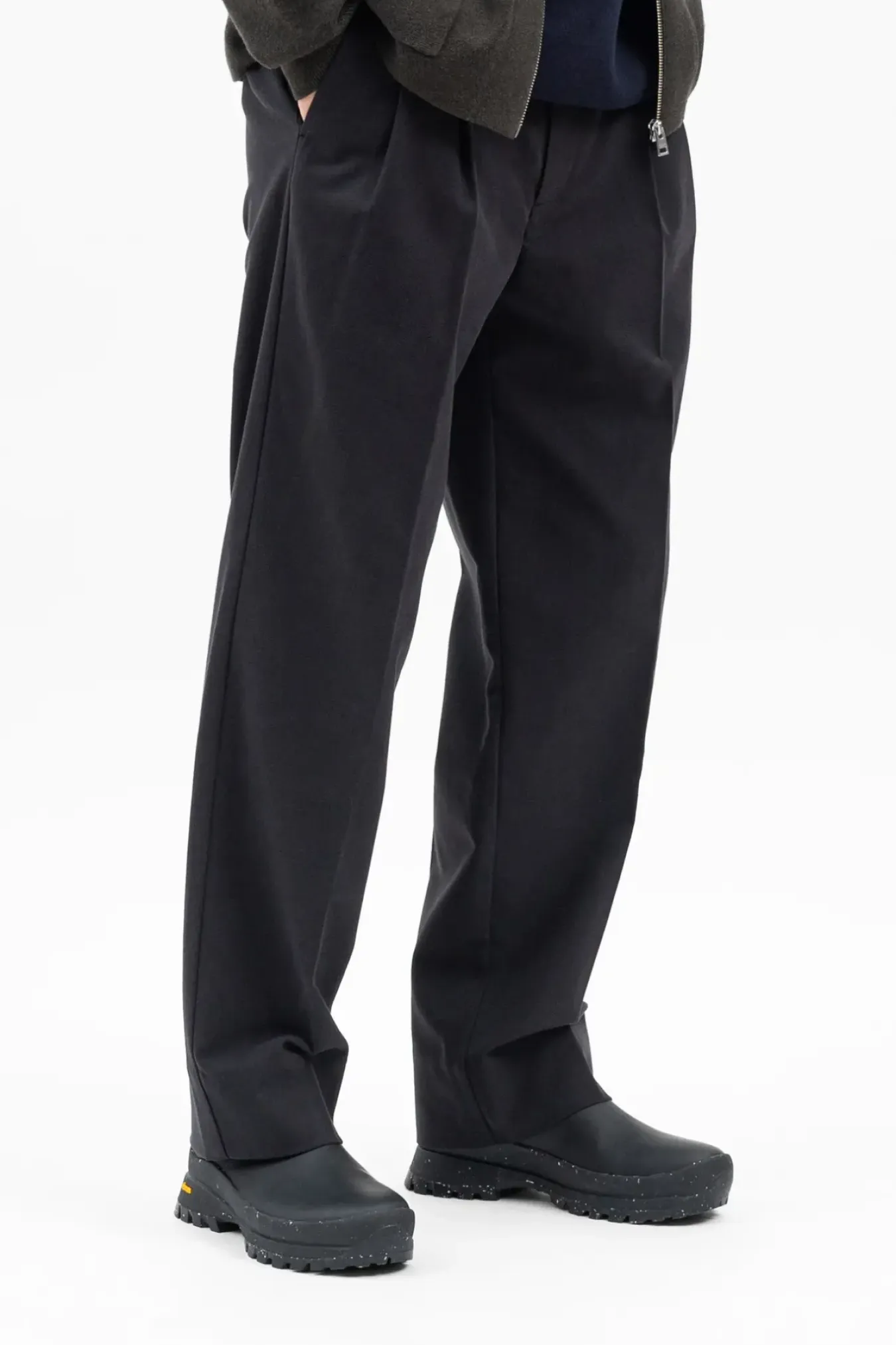 Norse Projects TROUSERS>Benn Relaxed Pleated Trouser