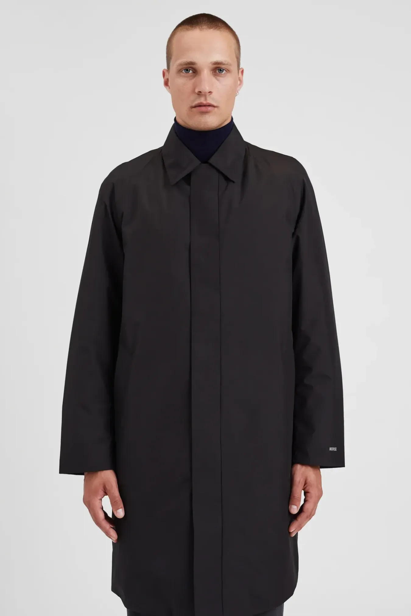 Norse Projects OUTERWEAR>Vargo Gore-Tex Windstopper Raglan Mac